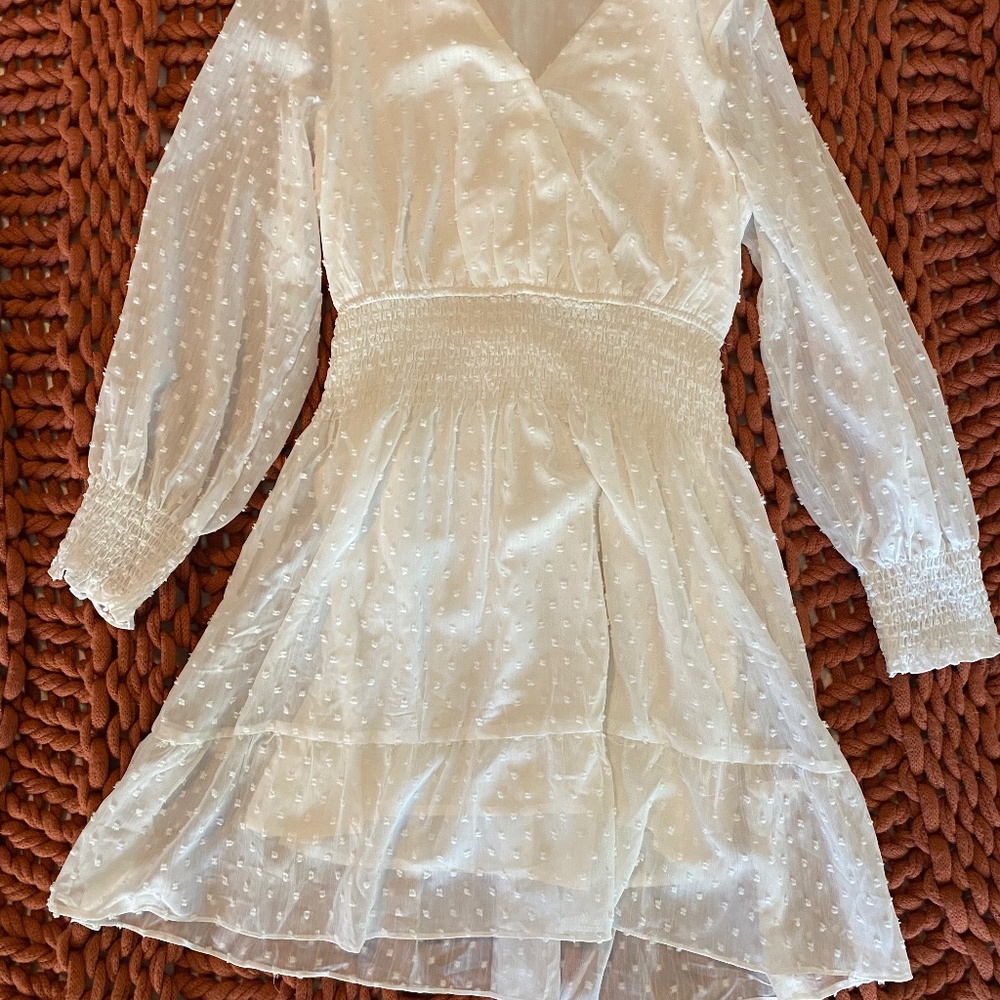 Magnolias Boutique Long Sleeve Mini Dress White Size Small